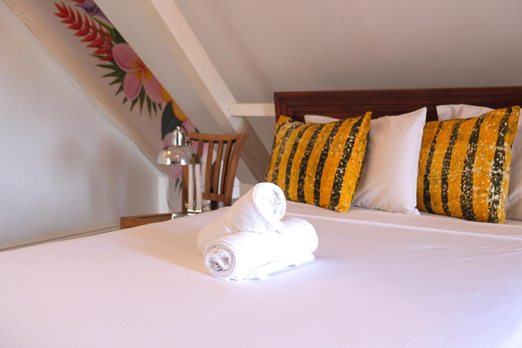 Bario Hotel วิลเลมสตัด ห้อง รูปภาพ